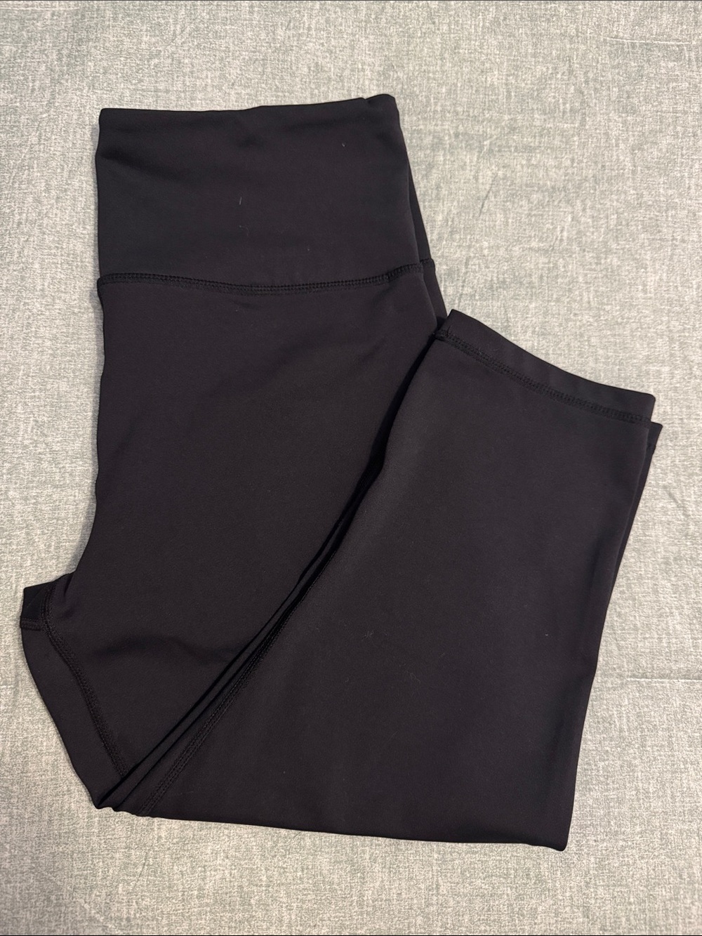 ZYIA Black Capris Yoga Leggings